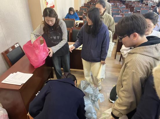 e56f9bc191cf5d81fef652a8b3547de2