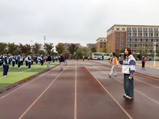 f0bfb18d457f49ab126d5cc40930f2c0